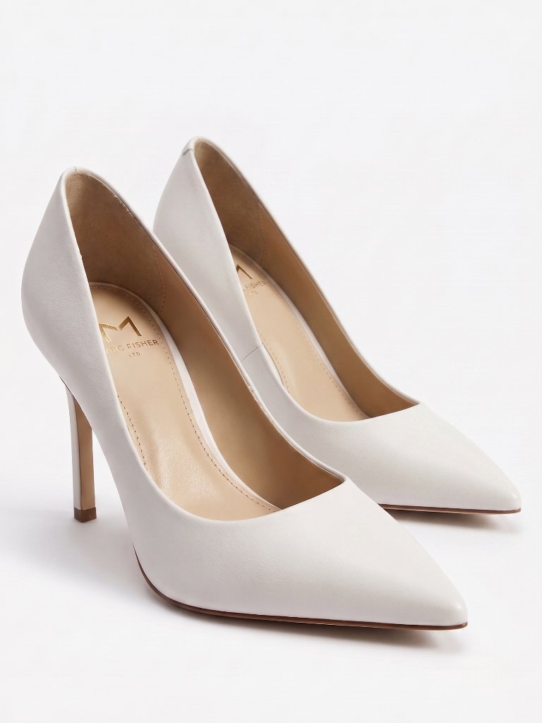Marc Fisher Ltd White Leather Pointed Toe Office Wedding Bridal Pump Heels